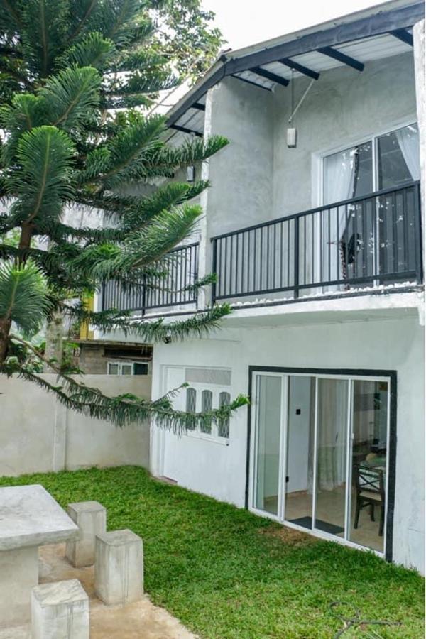 Sadhara River View Lodge Kandy Exterior foto