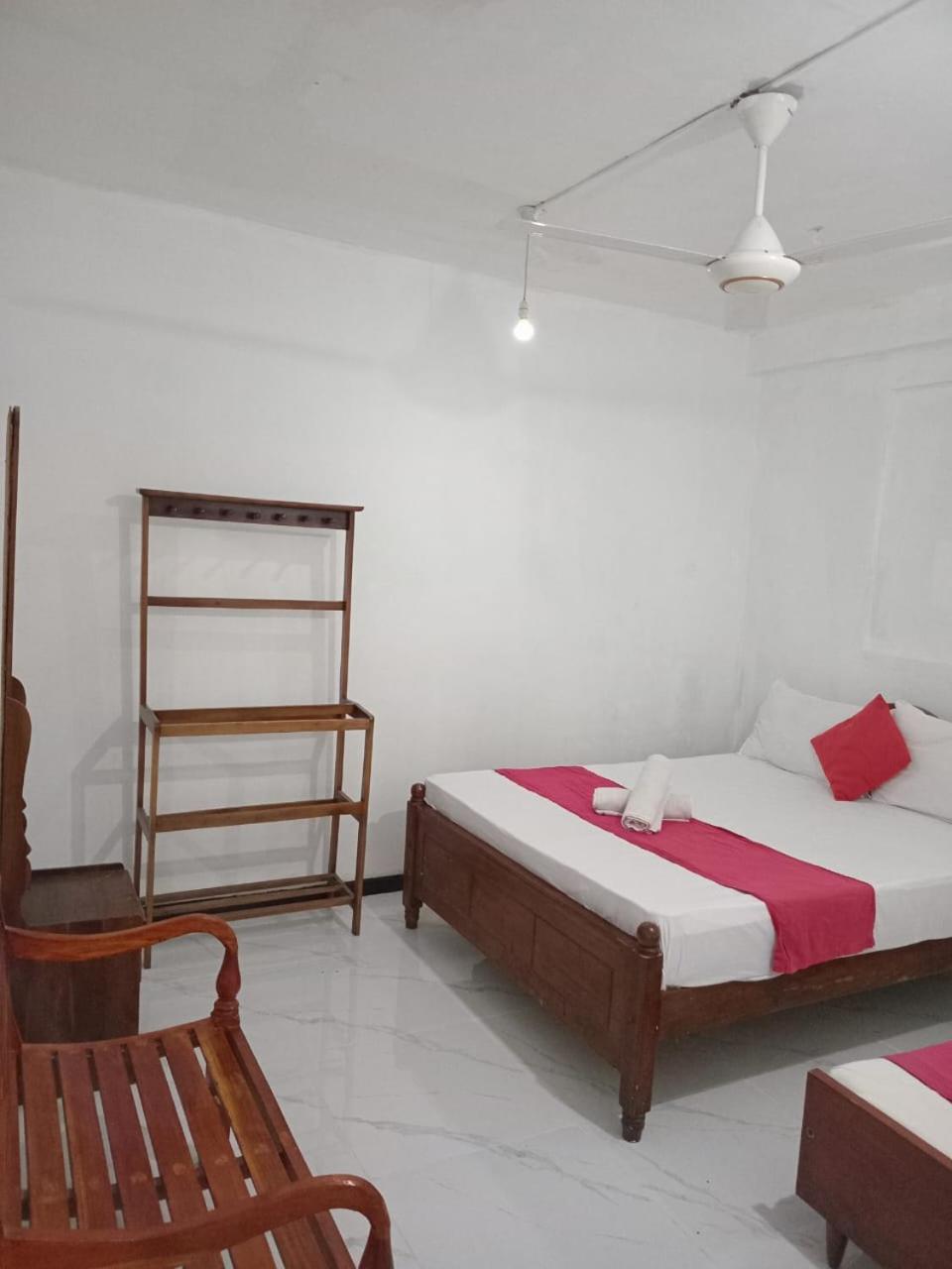 Sadhara River View Lodge Kandy Exterior foto