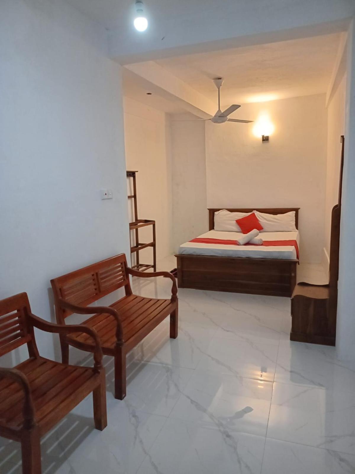 Sadhara River View Lodge Kandy Exterior foto